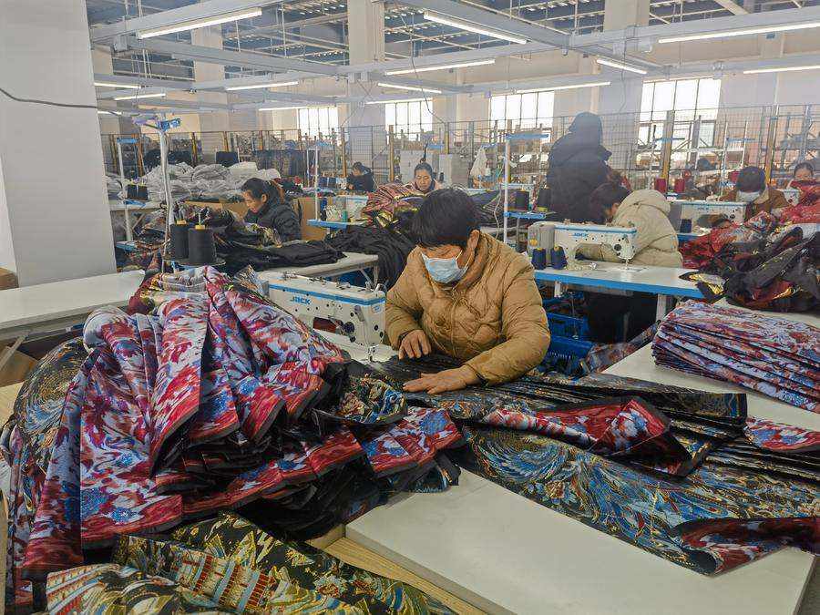 过年曹县汉服卖了3个亿，马面裙供不应求，厂家忙坏了！